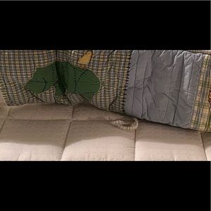 Pottery Barn Kids AT THE ZOO Quilted Crib Bumper